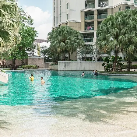 Internet Celebrity Train Night Market Swimming Pool Free Wifi Mrt 100M Bangkok Exterior photo