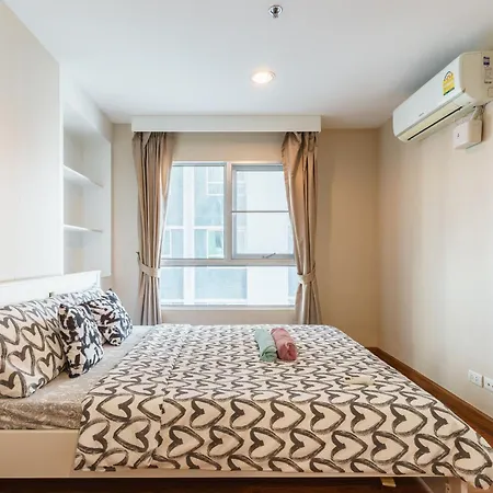 Internet Celebrity Train Night Market Swimming Pool Free Wifi Mrt 100M Bangkok Exterior photo